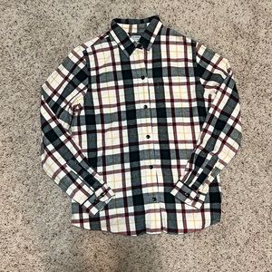 BNWOT LLBean Women’s super soft & warm relaxed fit flannel shirt - size S